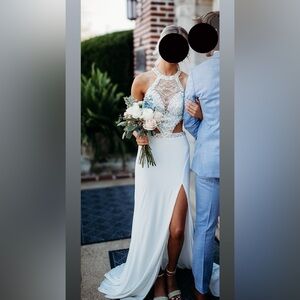 Elegant White Lace Evening Gown